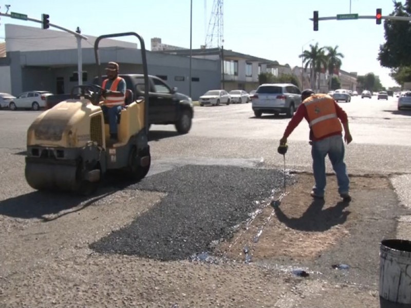 Ayuntamiento comprará equipo para pavimentar; ahorrarán 40%