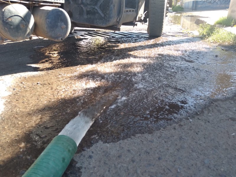 Ayuntamiento de Cajeme desperdició 10,000 litros de agua limpia