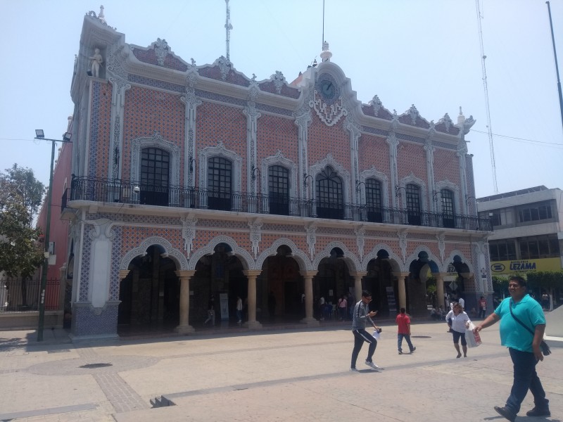 Ayuntamiento de Tehuacán deja de pagar a proveedores