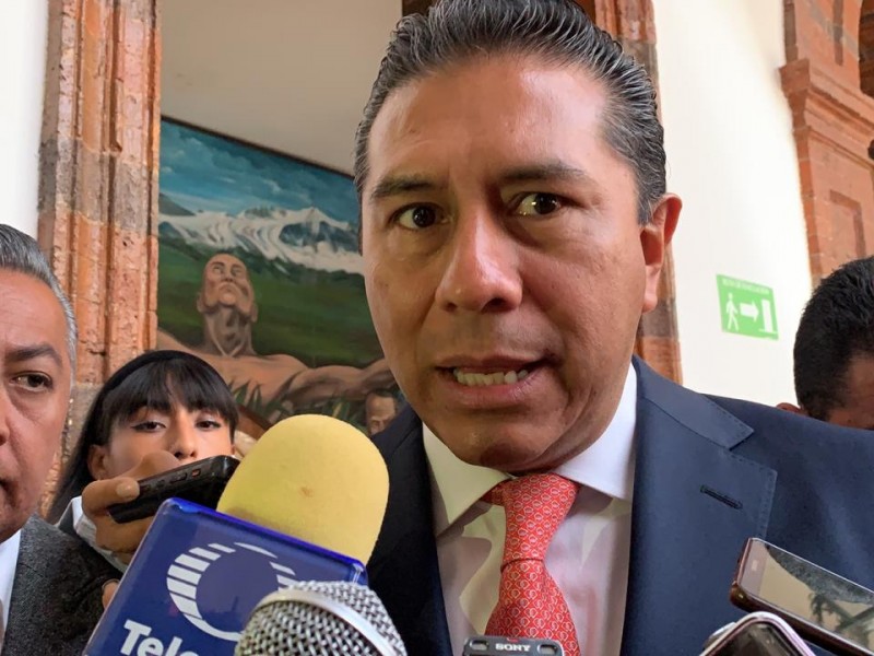 Ayuntamiento de Toluca anuncia apoyo para médicos.