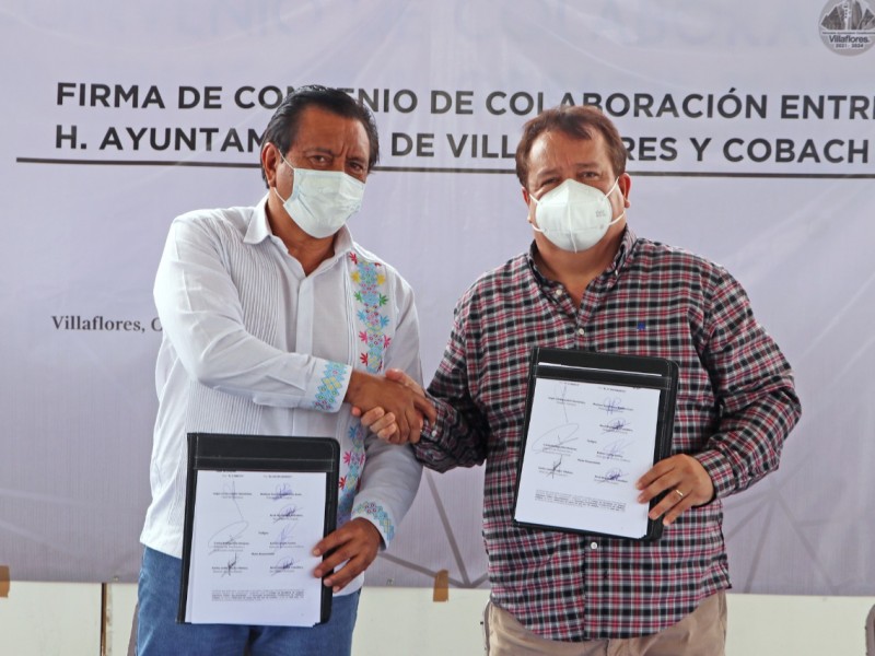 Ayuntamiento de Villaflores y COBACH firman convenio de colaboración