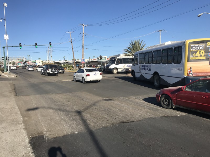 Ayuntamiento lleva bacheado 800 m2