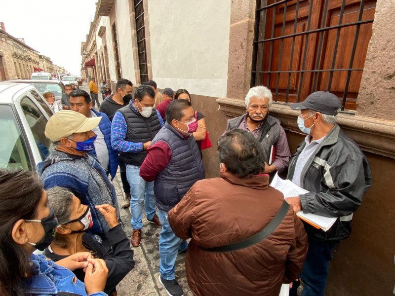 Ayuntamiento mediará conflicto entre comerciantes del Realito