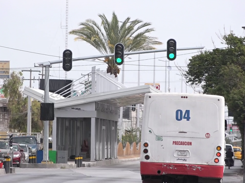 Ayuntamiento será tolerante con el Estado sobre semáforos del Metrobús