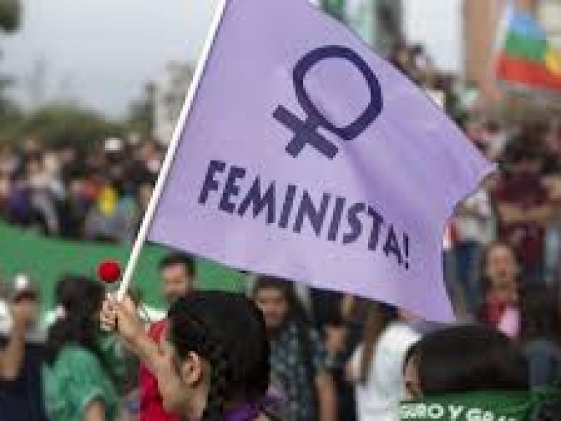 Ayuntamiento tiene infiltradas en colectivos feministas de Puebla