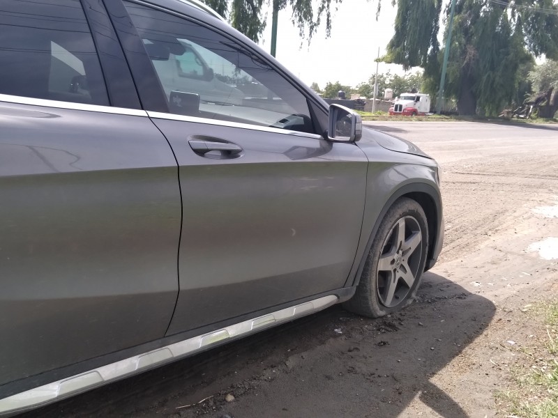 Baches dejan afectaciones automovilistas en la Toluca-Tenango
