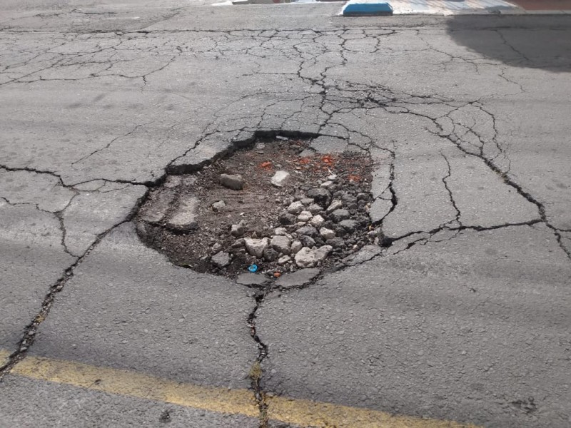 Baches en la 4 sur, colonia El Carmen