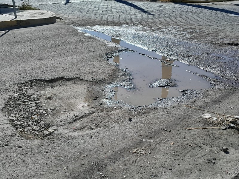 Baches se quedaron sin atender en programa de bacheo