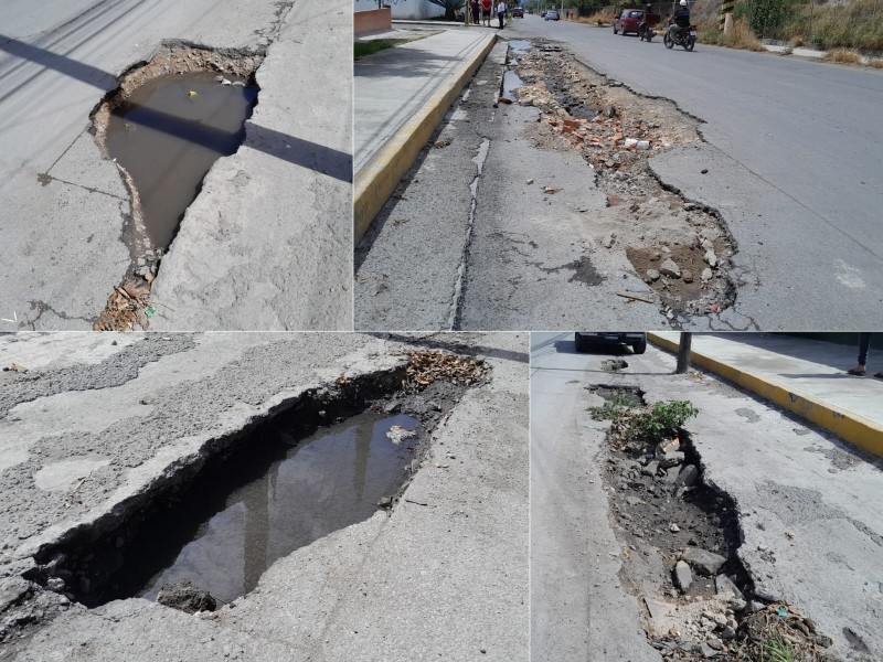 Baches ya son hoyos en avenida de la Juventud