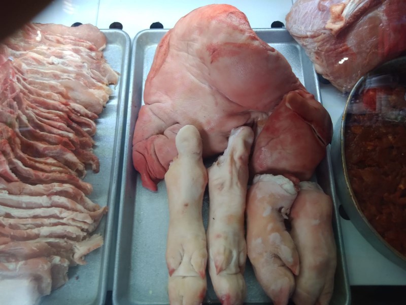 Baja consumo de carne de puerco, por incremento de precio