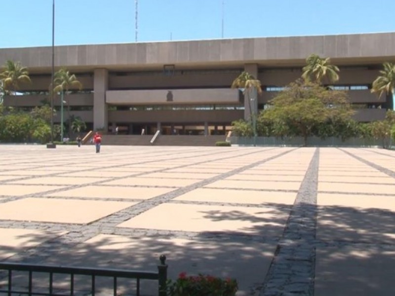 Baja deuda pública en la administración de Quirino, afirman economistas