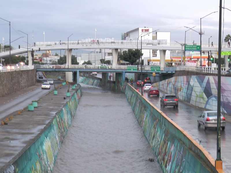 Baja nivel del Malecón y reabren la circulación