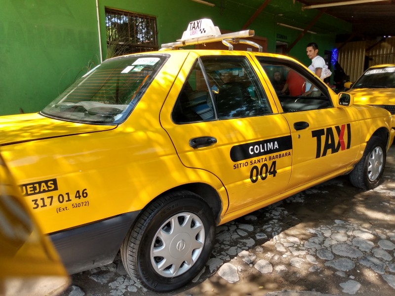 Bajan ingresos de taxis por competencia desigual