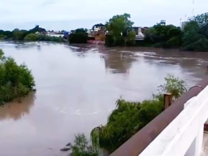 Bajan niveles de los ríos en zona norte