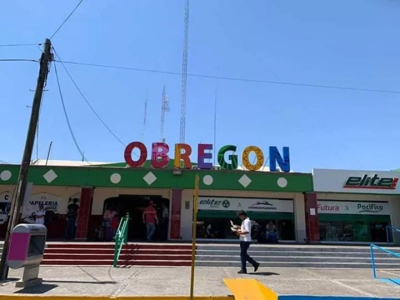 Bajan salidas y afluencia en Central de Autobuses de Obregón