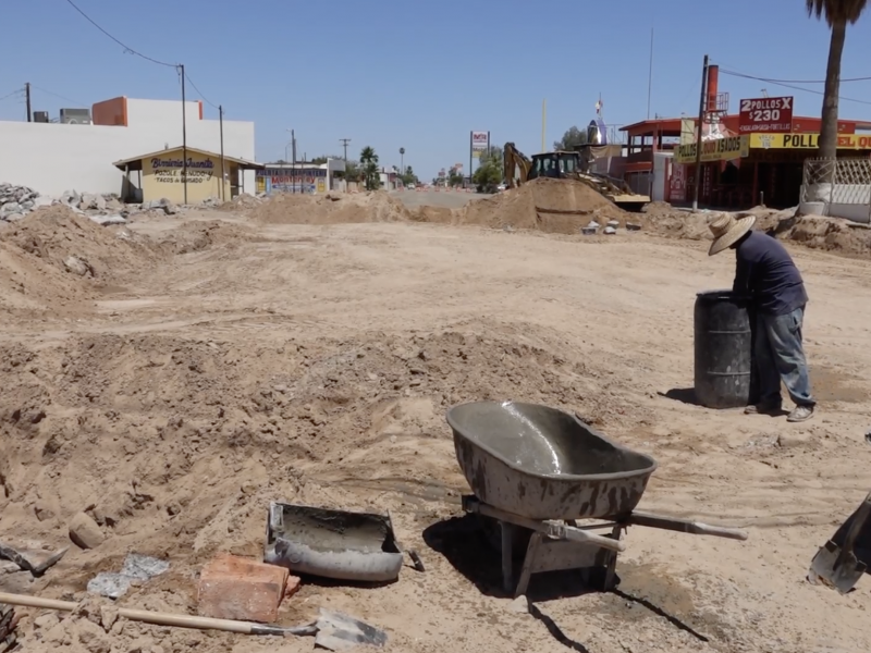 Bajan ventas de comerciantes en calzada Monterrey