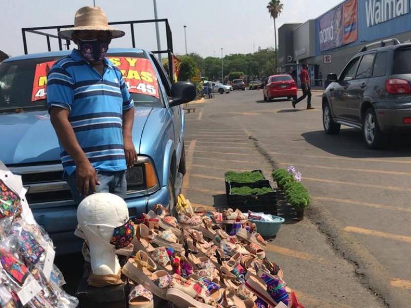 Bajan ventas para artesanos indígenas por pandemia