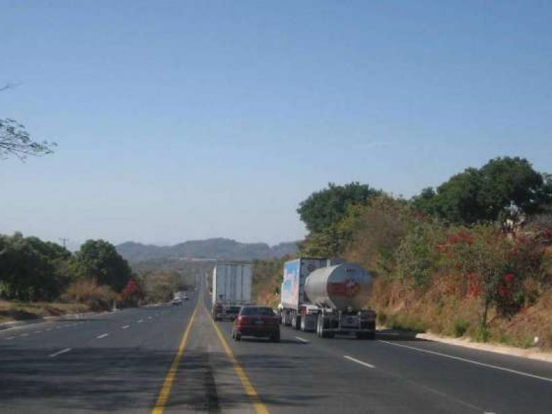 Bajarán tarifa de peaje en la autopista Tepic-Villa Unión