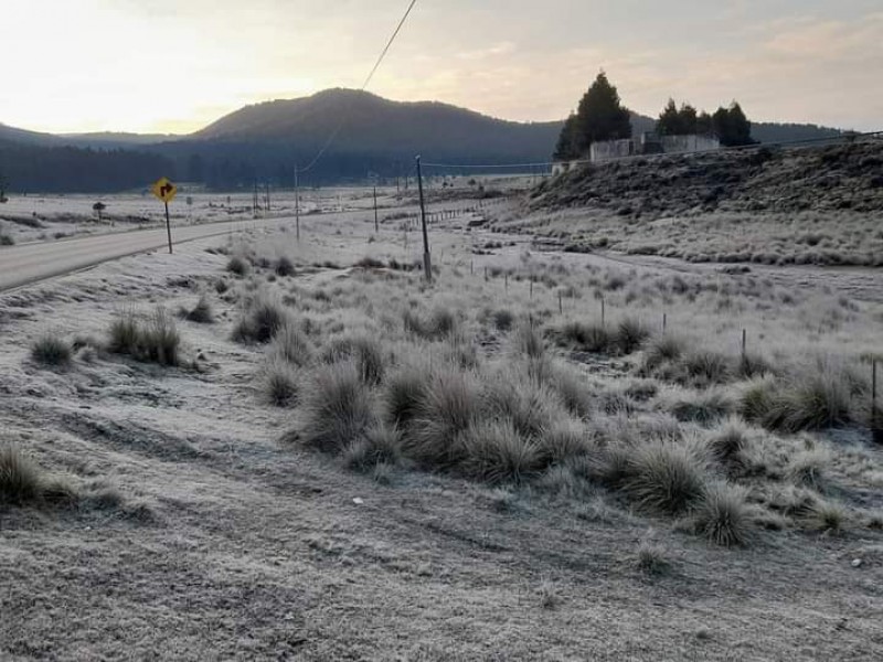 Bajas temperaturas en municipios de la Sierra Norte