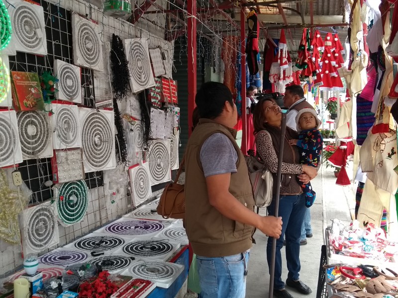 Bajas ventas de artículos navideños