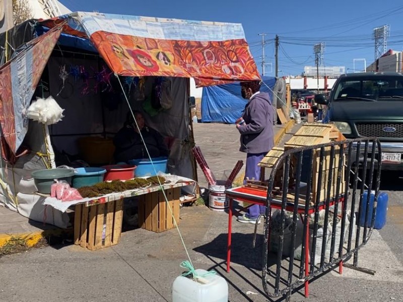 Bajas ventas en ´Tianguis Navideño 2022