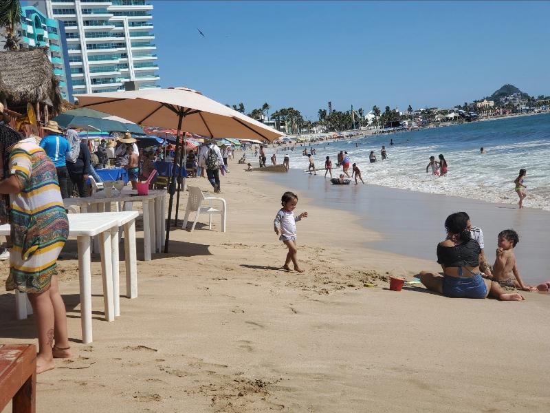 Bajas ventas y poco turismo provocan despidos en Mazatlán: hoteleros