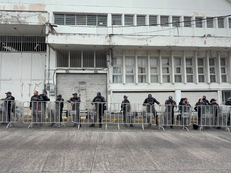 Bajo blindaje policial realizan recuento de elección de Poza Rica
