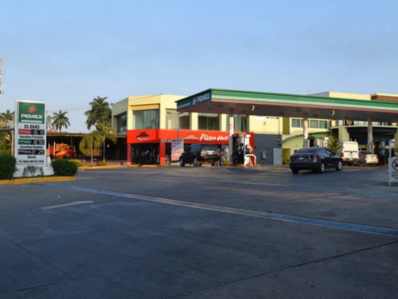 Bajó precio de la gasolina en regiones de Chiapas