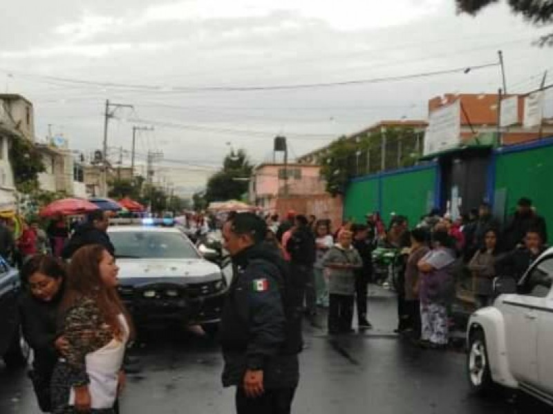 Bala perdida mata a niño de primaria