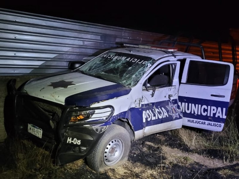 Balacera dejó dos policías muertos en Huejúcar