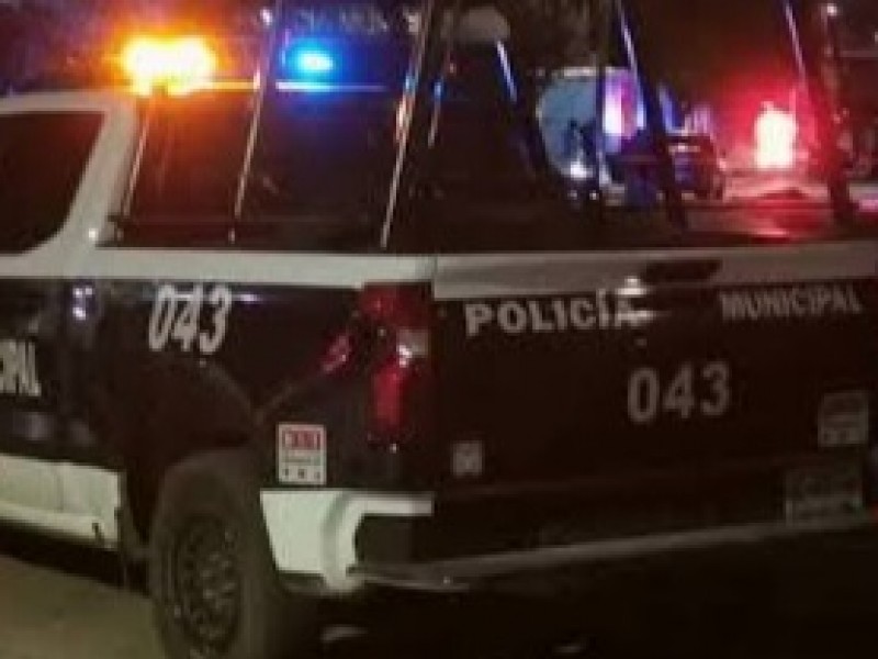 Balacera en bar de Manzanillo; dos muertos y dos heridos