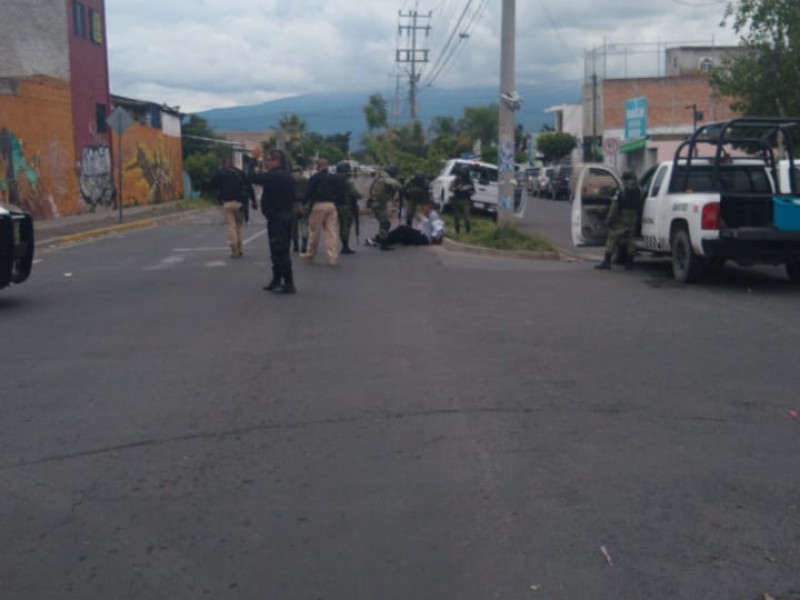 Balacera en Tlajomulco deja un sicario muerto