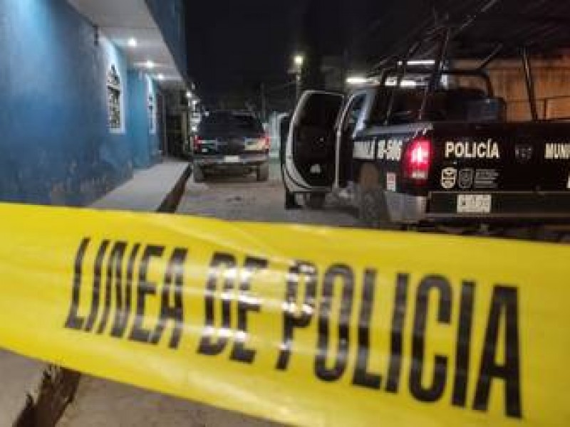 Balean a familia en La Chona; muere una niña