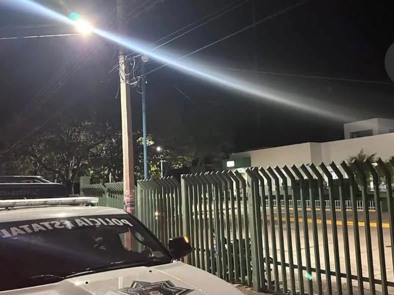 Balean a secretario municipal de Miahuatlán en colonia La Merced