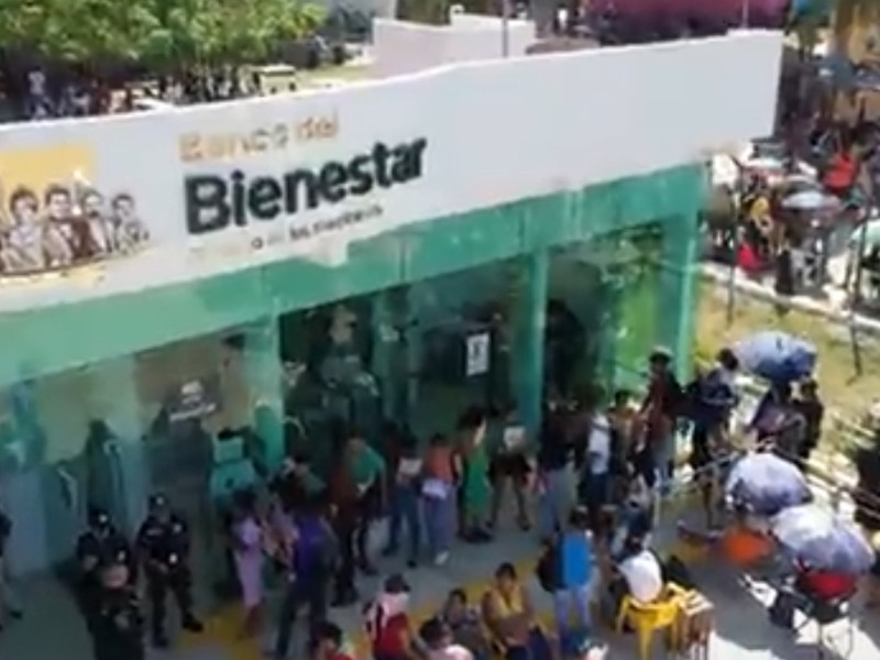 Banco del Bienestar sufre violento asalto en Nopalucan