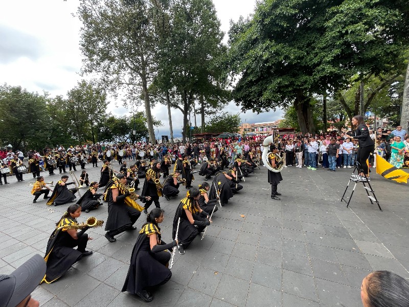 Band Fest celebra 40 años de la Técnica 105 en Xalapa