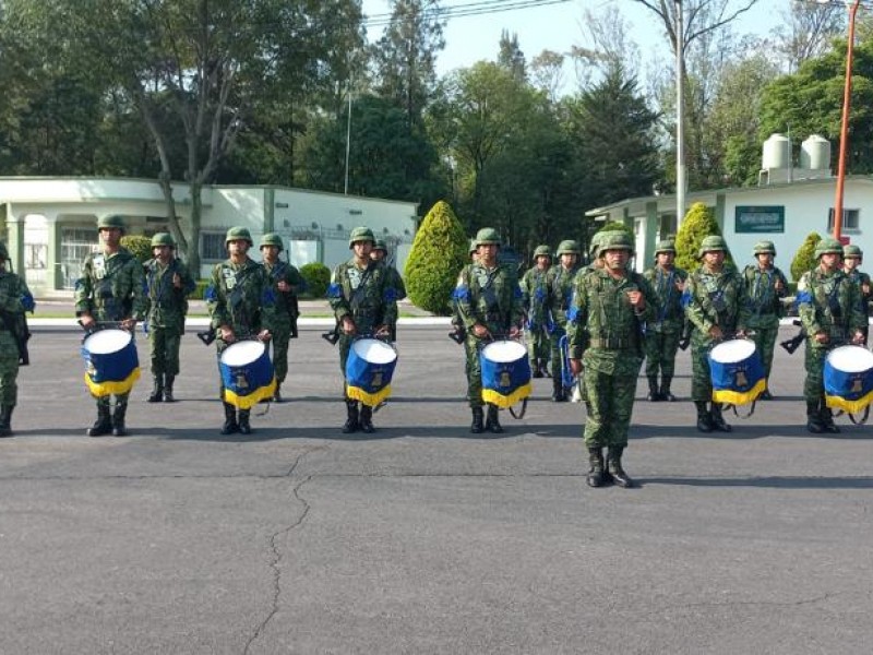 Banda de Guerra de Cerro Azul obtiene primer lugar nacional