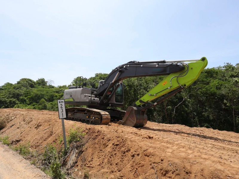 Banderazo de inicio; modernización de la carretera Salina Cruz, Oaxaca–Zihuatanejo, Guerrero
