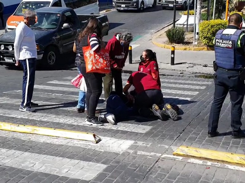 Barra separadora ocasiona accidentes en la 11 Norte