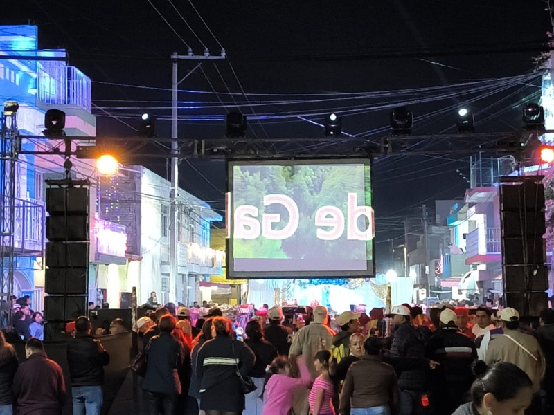 Barrios de Zamora organizan altares y danzas tradicionales