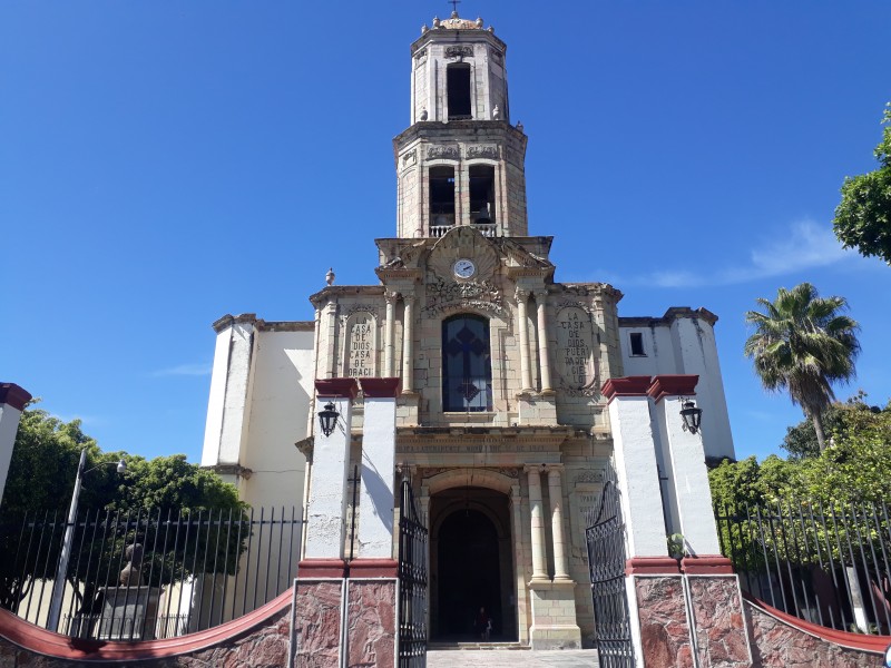 Basílica de Jala: albergue de obras centenarias