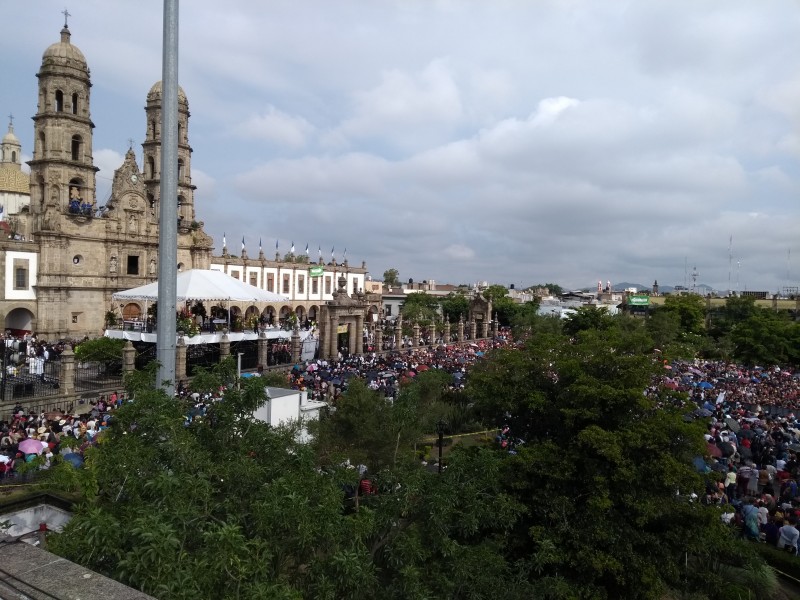 !Basta de tanta violencia! : Cardenal Francisco Robles