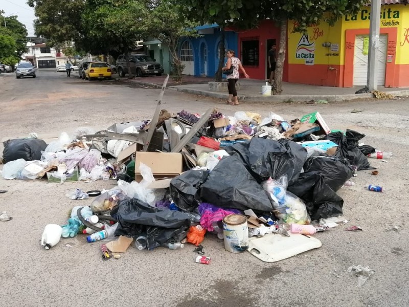 Basura regada en calles de TGZ. Población no acató recomendaciones