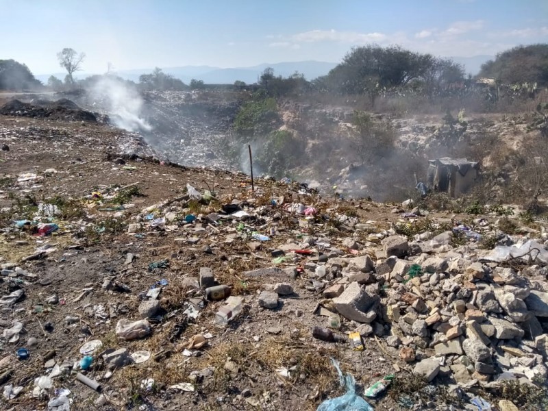 Basurero clandestino genera contaminación en Miahuatlán