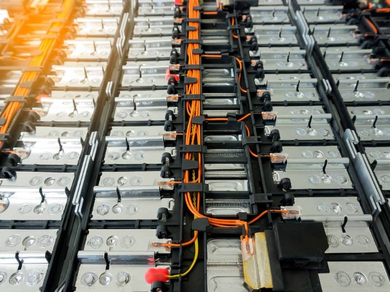 Baterías de estado sólido: el futuro eléctrico.