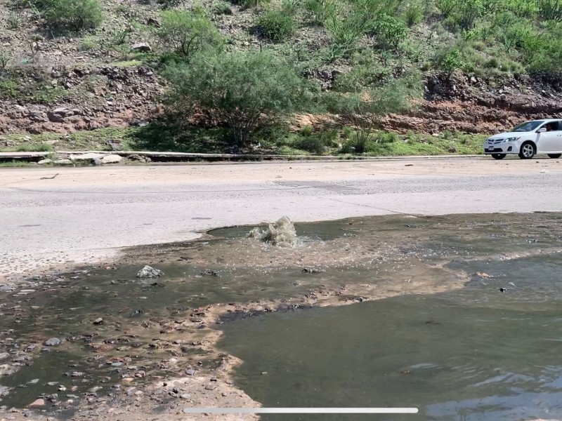 BCS:continúan drenajes colapsados a pesar de tener alerta de huracán