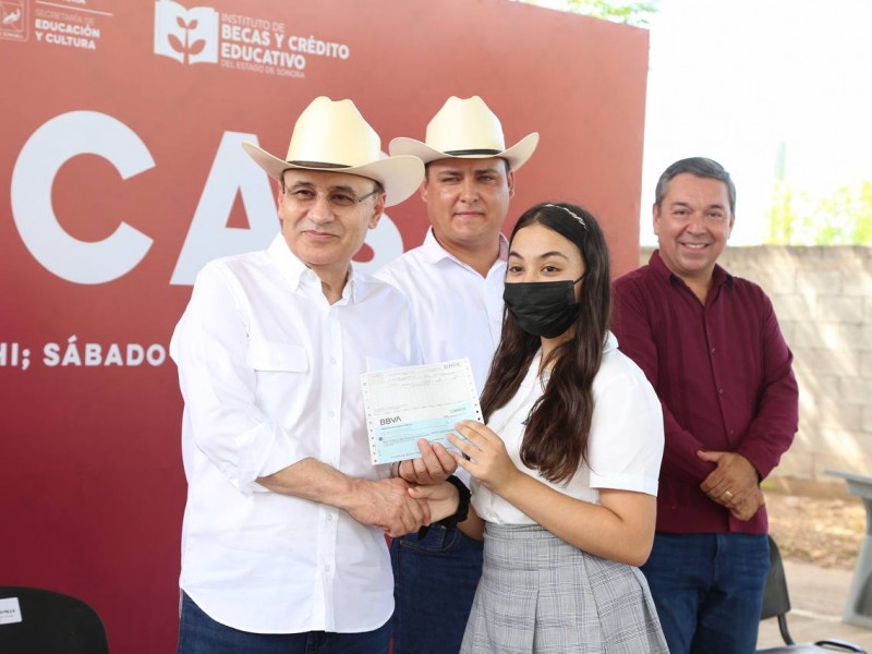 Becas Sonora de Oportunidades llegan a todos los estudiantes