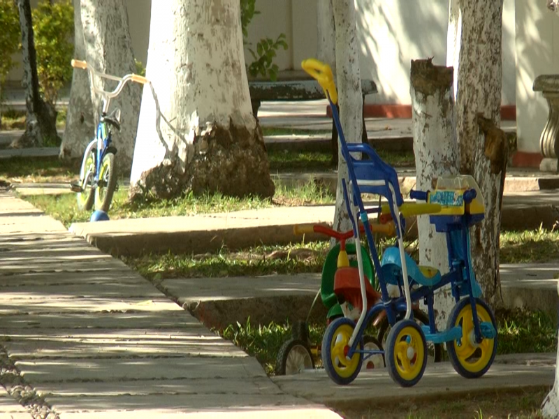 Benefactores llevan alegría a Casa Hogar Santa Eduwiges