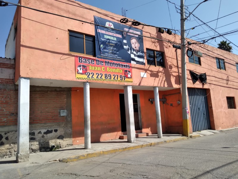 Beneficia a conductores regulación de mototaxis en Puebla