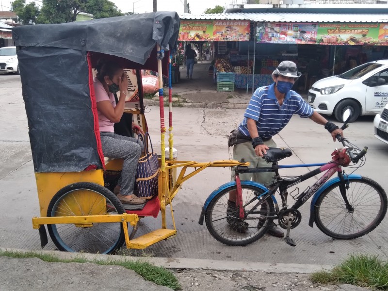 Bicitaxis se resisten a desaparecer en Terán